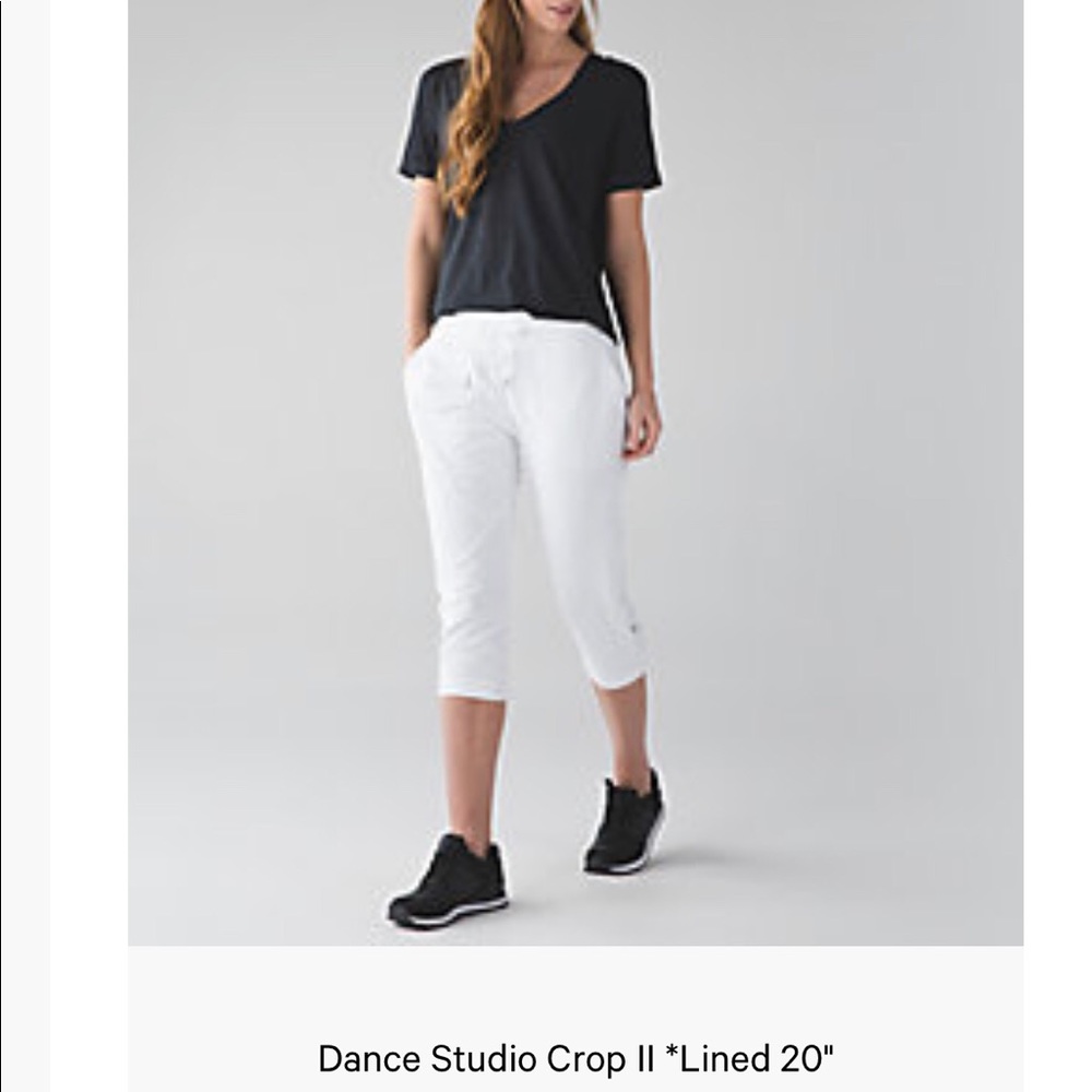 Lululemon dance studio crop ll lined